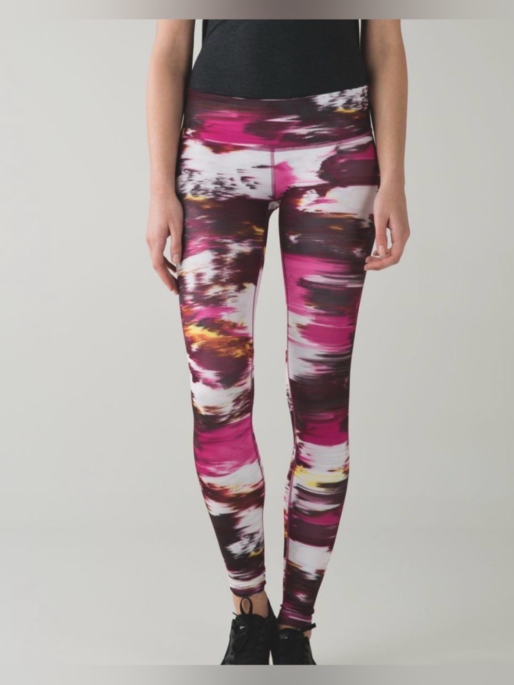 Lululemon Wunder Under Leggings Pink Abstract Print Size 8